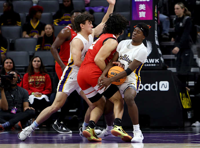 Centennial vs Oakland Tech CIF State D2 Final March 9, 2024 Photo-Dennis Lee53